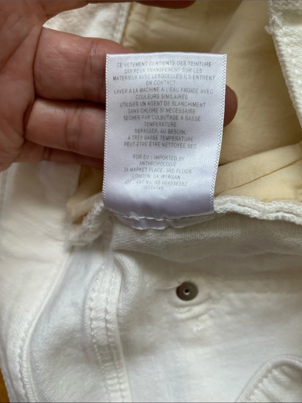 Pilcro Anthropology Creamy White Mid -Rise  5 Pocket Denim Script Shorts - Picture 11 of 11
